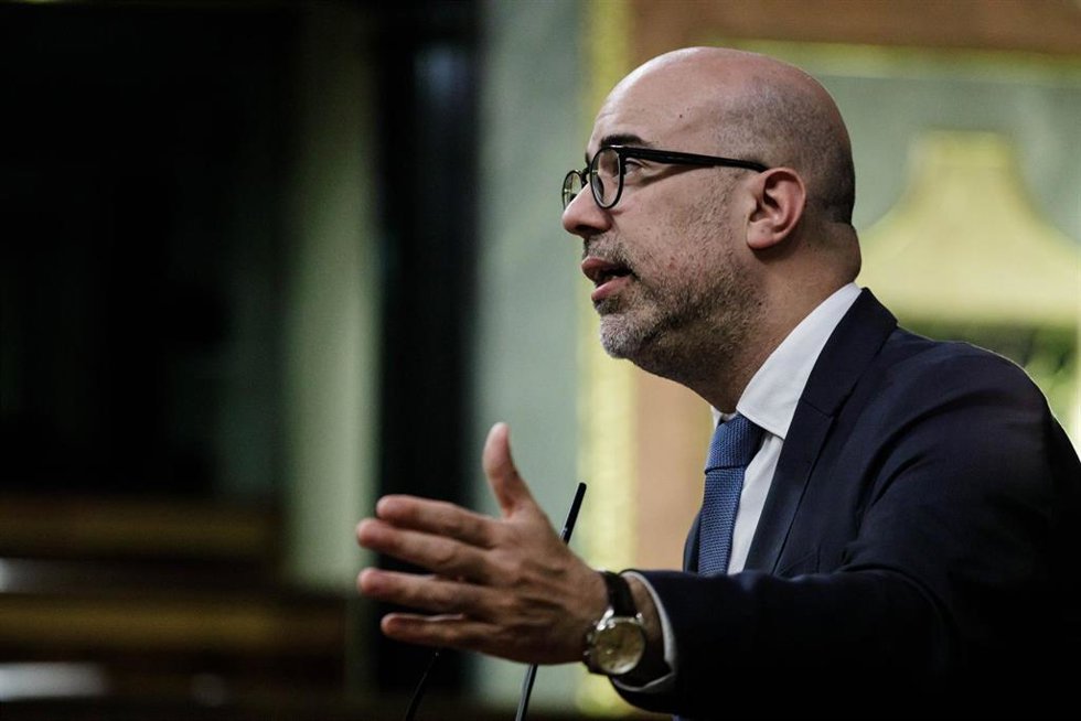 Archivo - El diputado del PDeCAT Genís Boadella interviene durante una sesión plenaria, en el Congreso de los Diputados, a 16 de mayo de 2023, en Madrid (España).