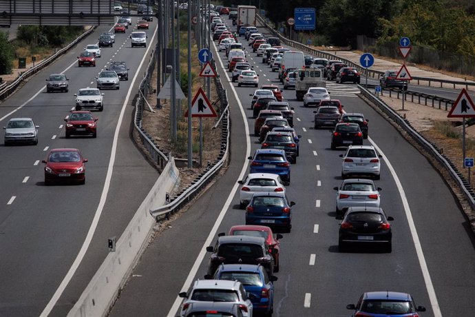 Archivo - Operación salida del verano de 2022