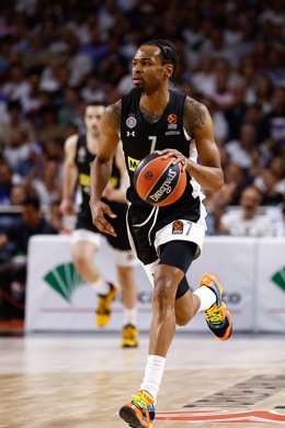 Archivo - Kevin Punter of Partizan in action during the Turkish Airlines Euroleague, Playoff C, basketball match played between Real Madrid and Partizan Mozzart Bet Belgrade Roster at Wizink Center pavilion on May 10, 2023 in Madrid, Spain.