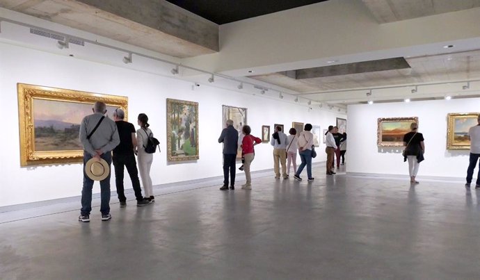 La Sala de Exposiciones del Mirador del Carmen de Estepona supera las 15.000 visitas desde su apertura