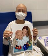 Foto: Encuentran donante de médula compatible con la pequeña de Almonte (Huelva) con leucemia que inició una campaña en redes