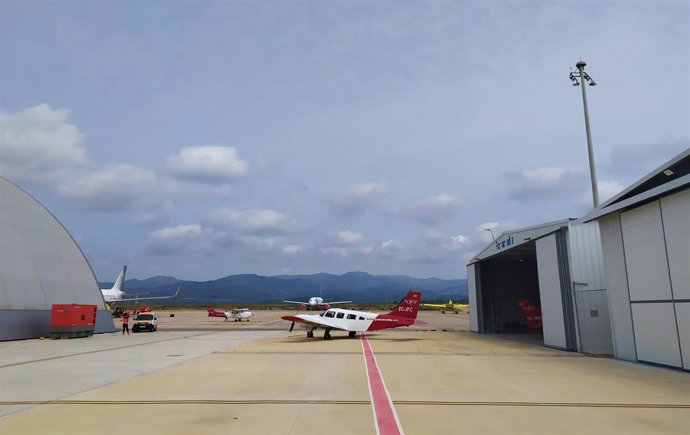El aeropuerto de Castellón impulsa la construcción de un nuevo hangar para favorecer el desarrollo de actividades industriales y formativas