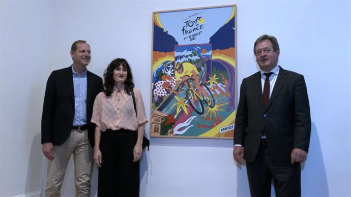 Presentación de la exposición en el Museo de Bellas Artes de Bilbao con los carteles finalistas del concurso para eligir la imagen del Tour.