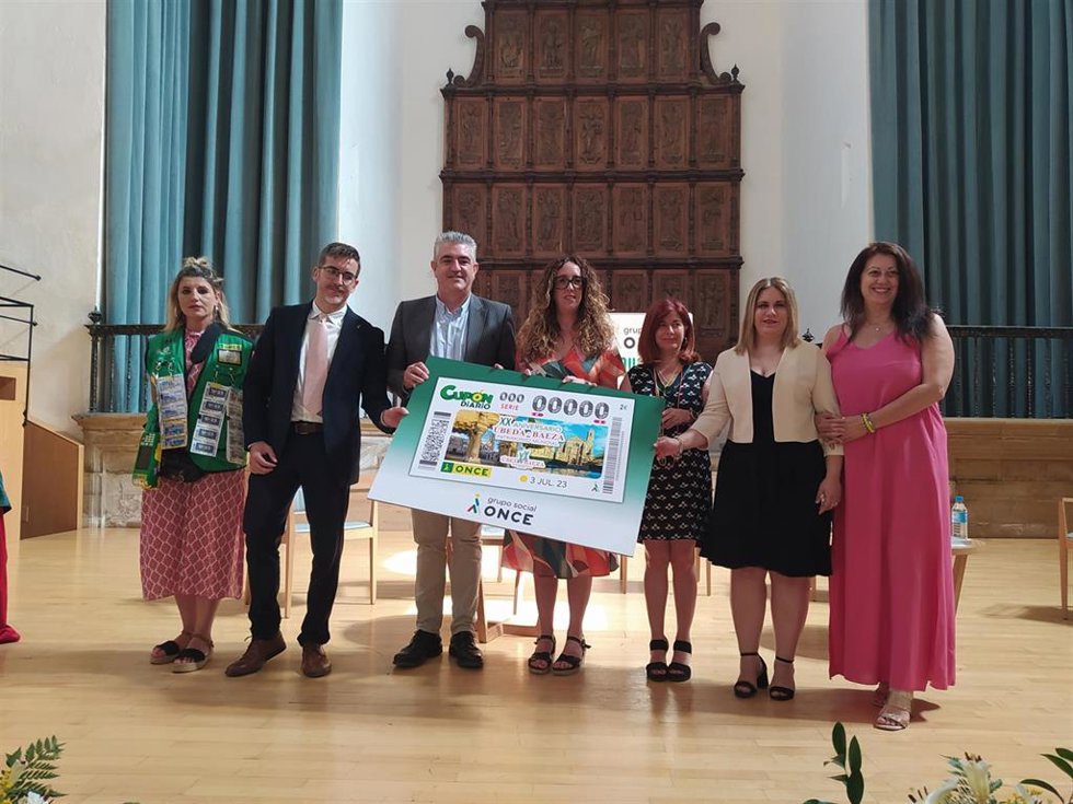 Presentación del cupón dedicado al XX aniversario de Úbeda y Baeza como ciudades Patrimonio Mundial