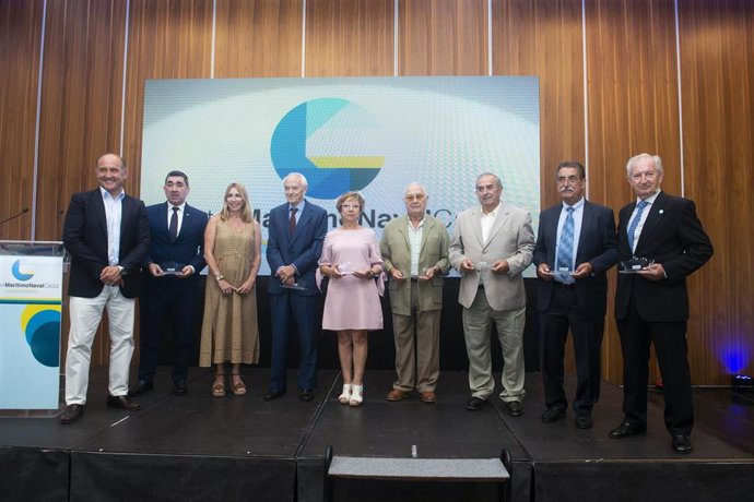 El Clúster de Cádiz reconoce al programa DipuActiva por su apoyo al sector Marítimo Naval