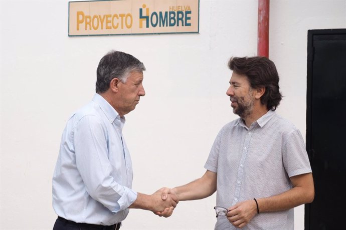 El Ayuntamiento de Palos de la Frontera y Proyecto Hombre renuevan su convenio de colaboración.