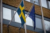 EAU convoca a la embajadora sueca en protesta por la quema del Corán en una manifestación en Estocolmo