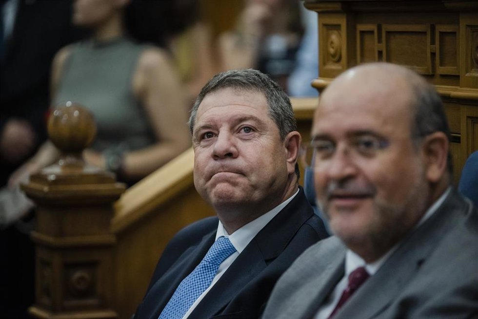 El presidente en funciones de la Junta de Castilla-La Mancha, Emiliano García-Page, durante la XI Constitución de las Cortes de Castilla La-Mancha, a 22 de junio de 2023, en Toledo, Castilla-La Mancha (España). 