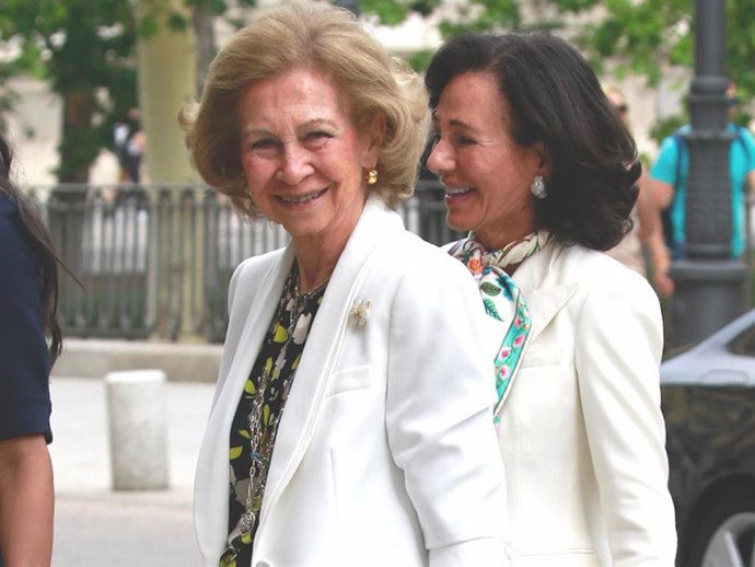 La Reina Sofía, premio de Honor al Valor Añadido de Fundación Transforma España
