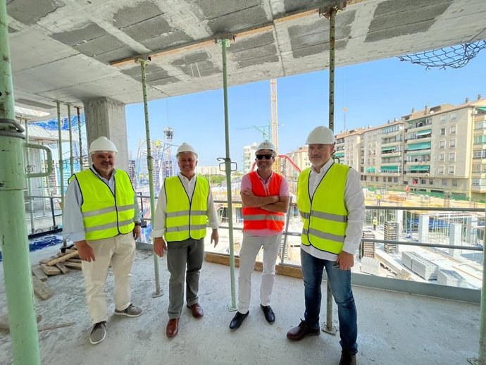 Visita a las obras del Residencial Primavera