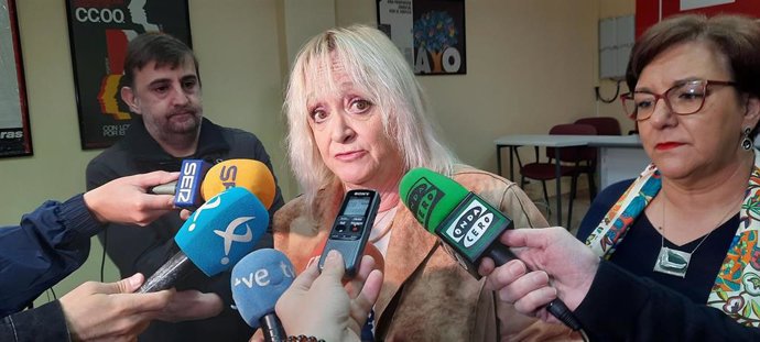 Archivo - La secretaria general de CCOO de Extremadura, Encarna Chacón, en una imagen de archivo