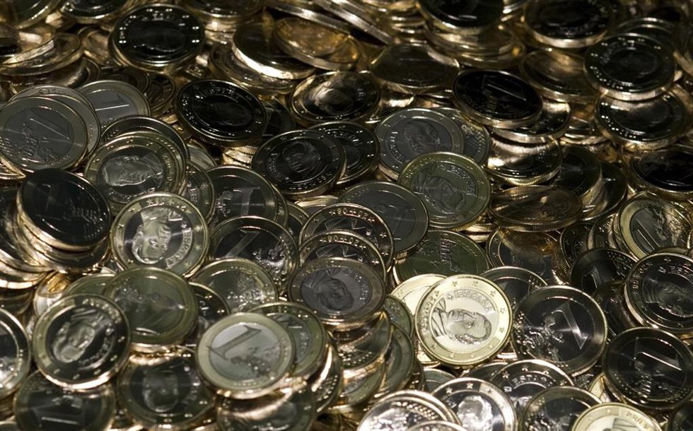 Archivo - Fabricación de monedas de euros en la Fábrica Nacional de Moneda y Timbre