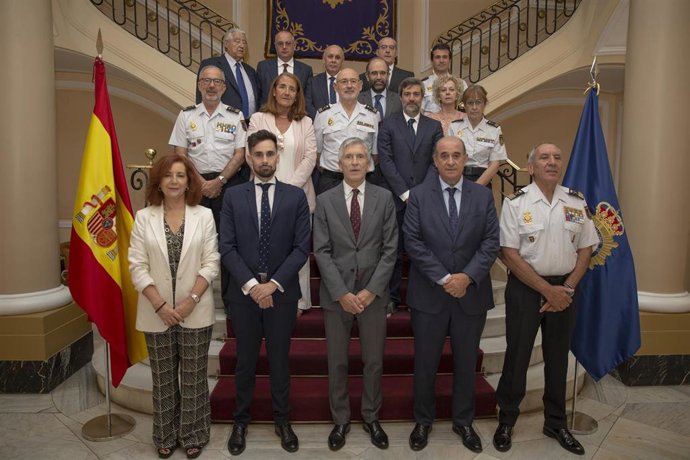 Reunión del bicentenario de la Policía Nacional bajo la presidencia del ministro Fernando Grande-Marlaska