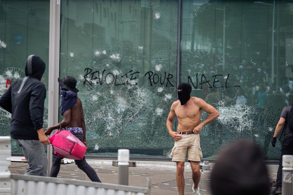 Protestas en París por la muerte del joven Nahel