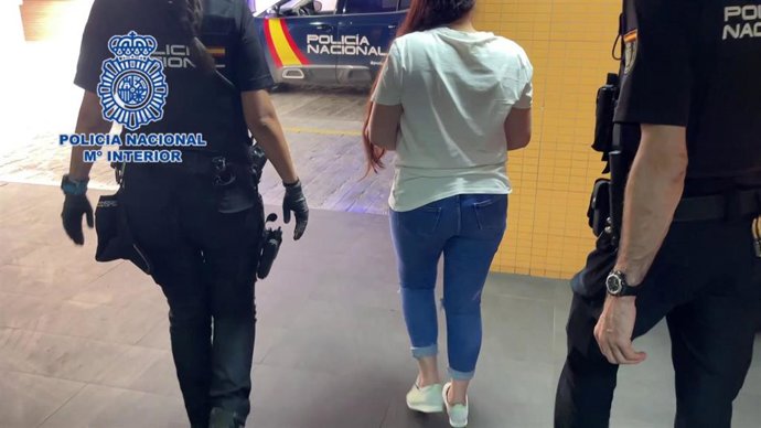 Detenida una joven con 29 búsquedas por robos emitidas por varios juzgados españoles 