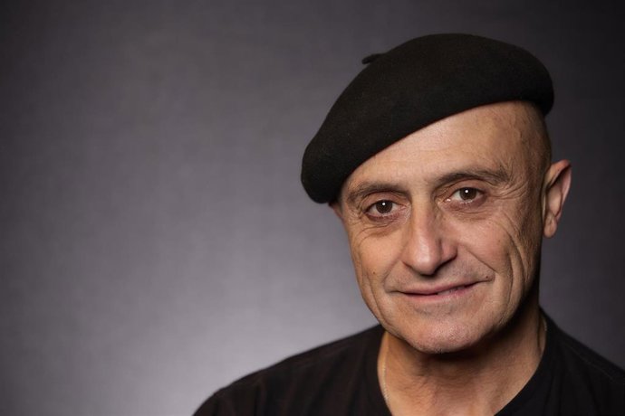 Archivo - El actor Pepe Viyuela posa para Europa Press, en el Teatro del Barrio