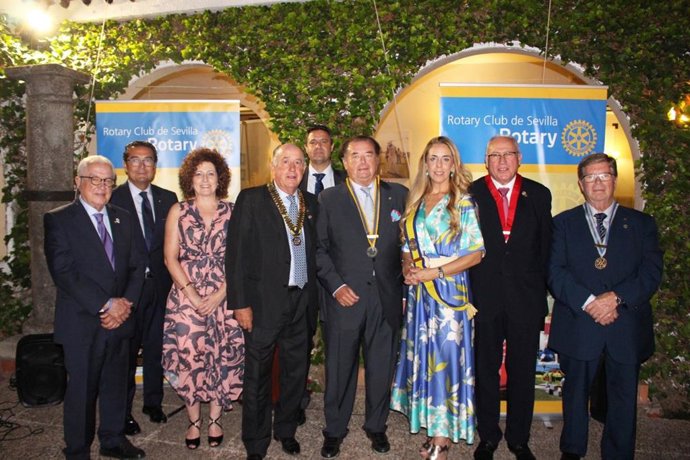Nueva Junta Directica de Rotary Club de Sevilla