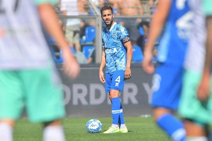 Cesc Fbregas, en un partido con el Como 1907.