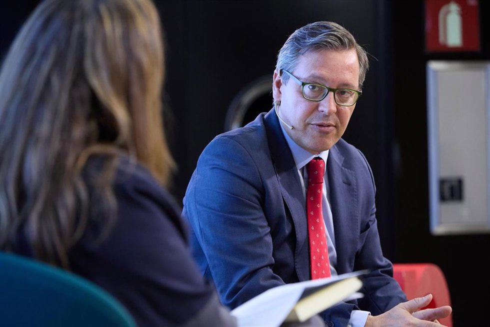 Archivo - El secretario general del Partido Popular de Madrid, Alfonso Serrano, interviene durante un desayuno informativo de Europa Press, en el Auditorio Meeting Place, a 12 de abril de 2023, en Madrid (España).