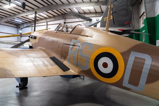 Archivo - Un caza británico Hawker Hurricane en una imagen de archivo