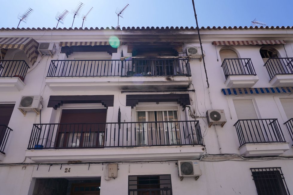 Piso de Écija afectado por un incendio, en el que ha fallecido una persona