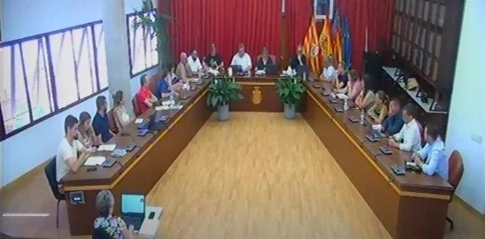 Imagen de un pleno del Ayuntamiento de Santa Pola.