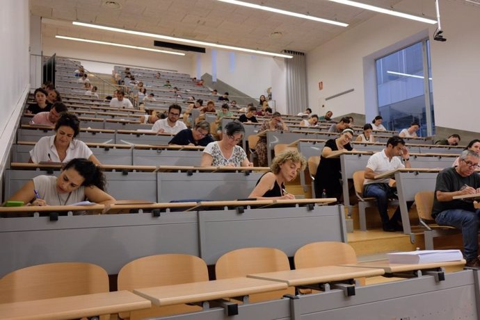 Imagen de la primera prueba de las oposiciones de Secundaria en Andalucía.