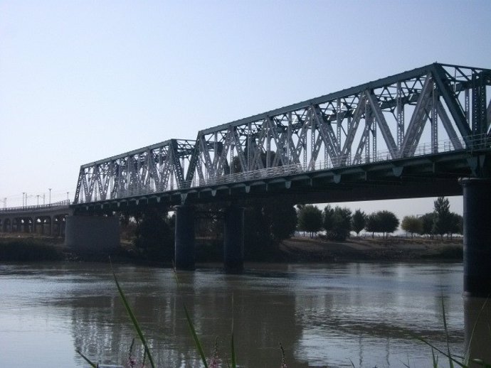 Puente de Hierro de San Juan de Aznalfarache (Sevilla).