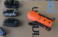 Cuatro detenidos en Algeciras (Cádiz) acusados de introducir droga y móviles con drones en prisión