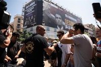 El PSOE denuncia ante la JEC la "lona de odio" de Desokupa y anuncia que lo hará por la vía penal