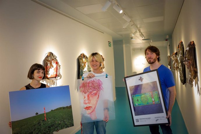 El Espacio Joven de Fundación Ibercaja en Zaragoza acoge la muestra colectiva 'Expresiones emergentes'.