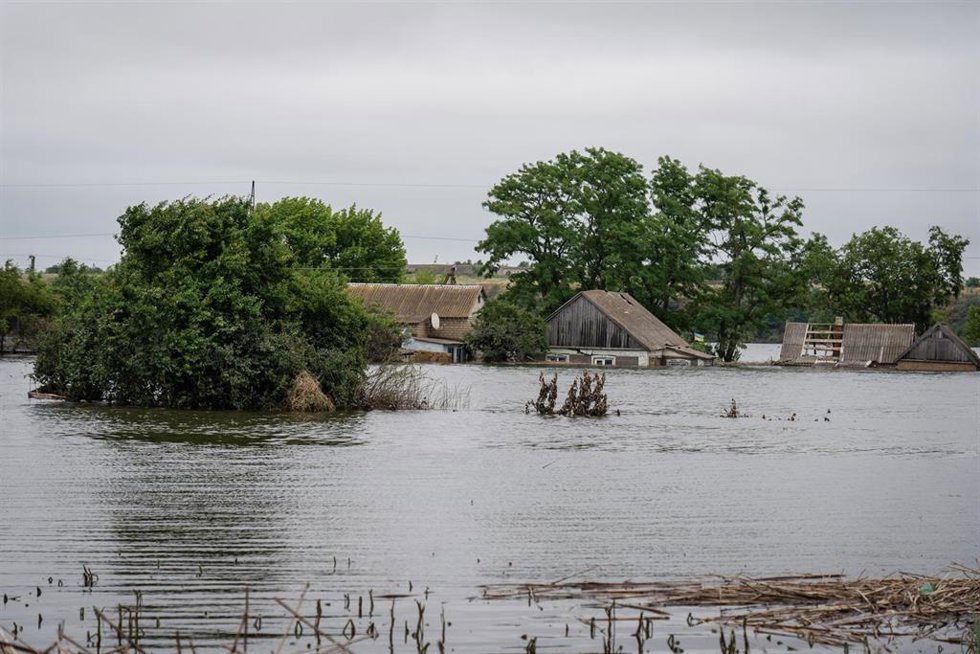 Imagen de archivo de las inundaciones por el ataque contra la presa de Kajovka en Jersón. 