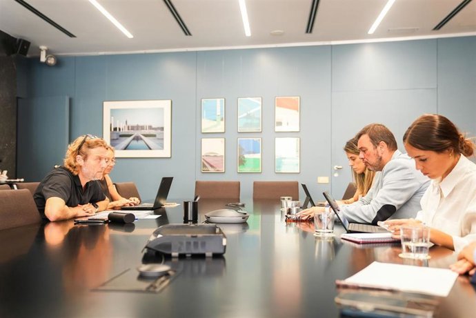 CSD y Barcelona avanzan en la Copa América y candidaturas de los Mundiales de fútbol y atletismo