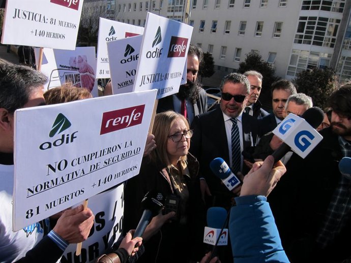 Archivo - Teresa Gómez-Limón, portavoz de las víctimas del accidente del Alvia