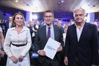 Feijóo dice que cesará a Tezanos en su primer Consejo de Ministros y aclarará las razones del giro en el Sáhara