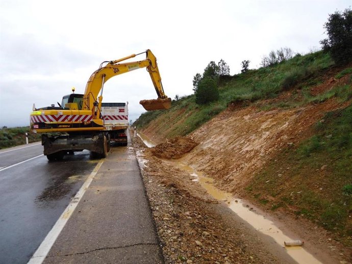 Obras en la carretera N-430.