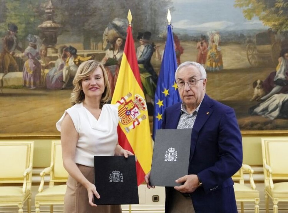 El presidente del COE, Alejandro Blanco, y la ministra de Educación y Formación Profesional, Pilar Alegría.
