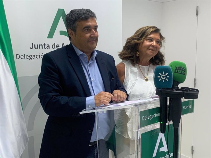 El delegado en funciones de la Junta en Huelva, José Manuel Correa, en rueda de prensa.