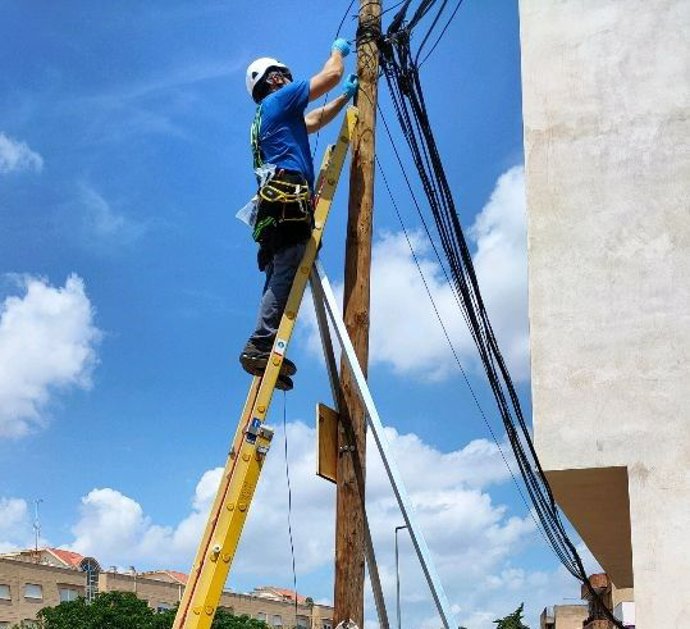 Técnico de Avanza Fibra