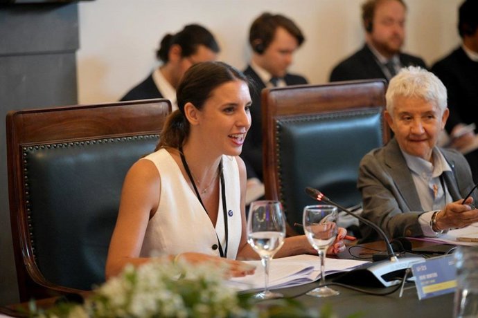 La ministra de Igualdad, Irene Montero, en el evento de alto nivel 'Avanzando en derechos LGTBIQ en Europa' organizado con la Presidencia Española del Consejo de la Unión Europea.
