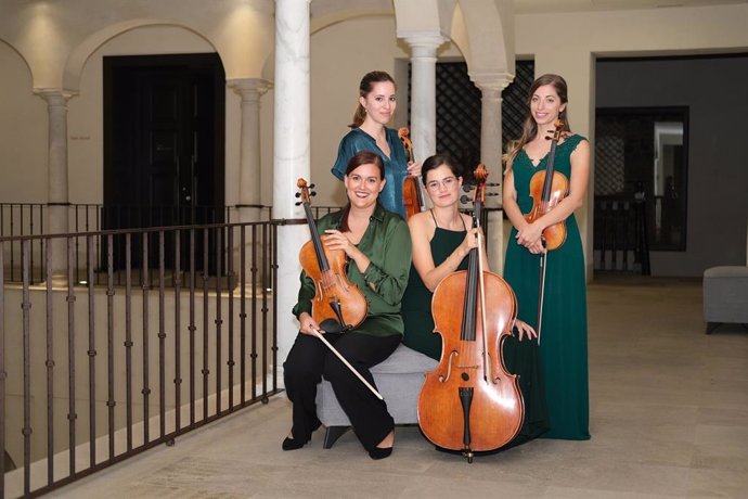 Archivo - El Cuarteto Carmen Thyssen --fruto del convenio entre la Orquesta Filarmónica de Málaga y el Museo Carmen Thyssen Málaga-- está formado por Cecilia Blanes (violín), Marta Chica (violín), Paula Sedeño (viola) y Laura Ramírez (violonchelo).