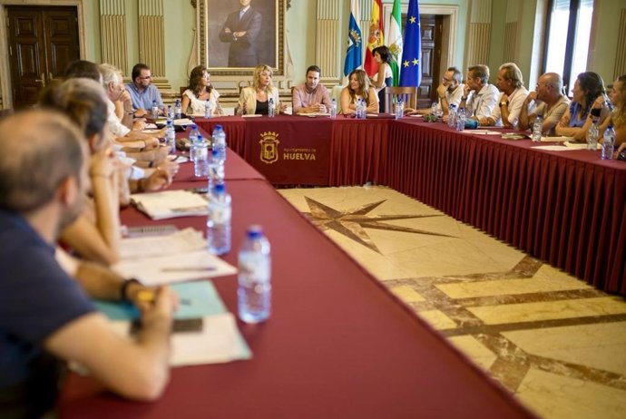 Imagen de la reunión técnica para los preparativos de las Colombinas.