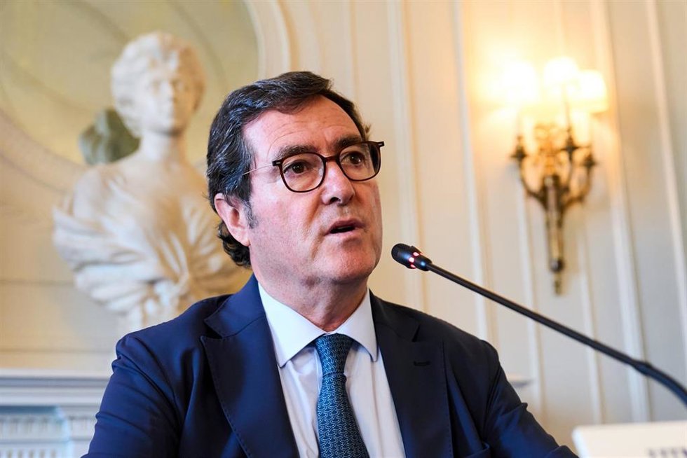 Antonio Garamendi, presidente de CEOE, en la UIMP