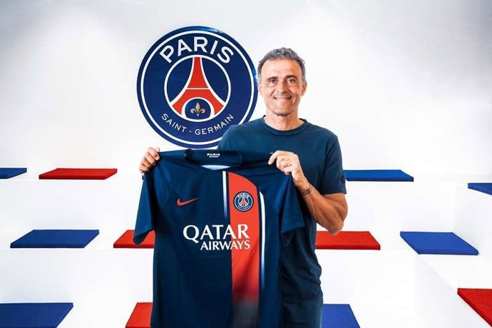 Luis Enrique, nuevo entrenador del PSG hasta 2025.