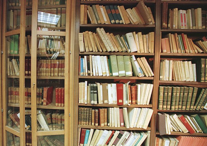 Investigadores de la Universitat diseñan el primer Laboratorio Digital de Novelas sobre Memoria Histórica Española