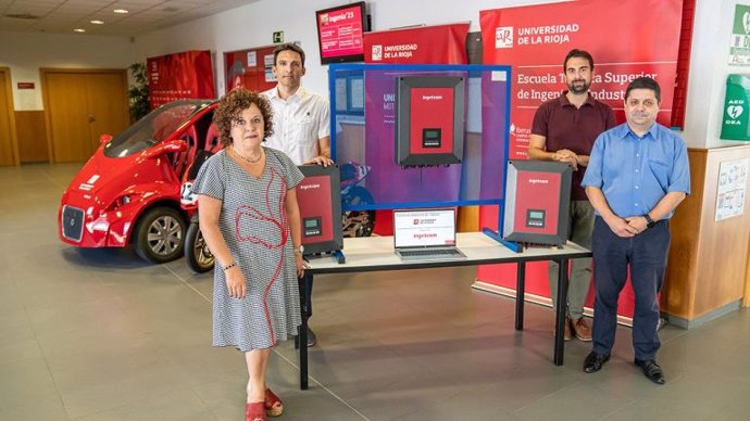 El grupo empresarial 'Ingeteam' dona tres equipos inversores 'Ingecon Sun Storage 6TL' a la Universidad de La Rioja