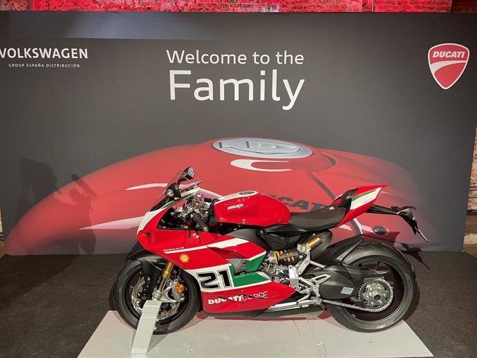 Una moto Ducati, que desde 2024 empezará a ser comercializada por Volkswagen Group España Distribución.