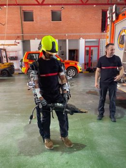Exoesqueleto para equipos de rescate y bomberos