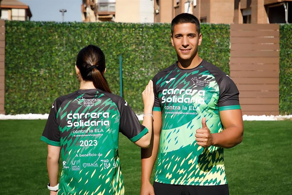 Camiseta de la marcha solidaria a favor de asosicaciones de ELA de cinco CCAA.