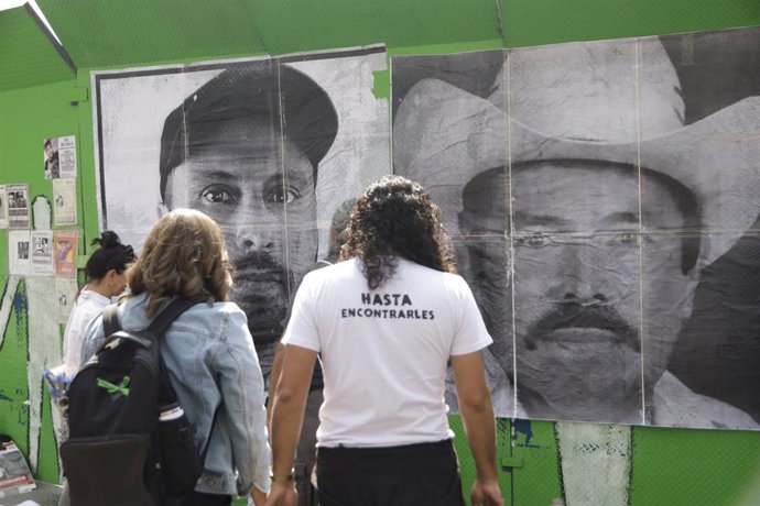Archivo - Colectivos de desaparecidos y activistas de Derechos Humanos exigen la aparición con vida de Ricardo Lagunes y Antonio Díaz, defensores comunitarios desaparecidos en enero